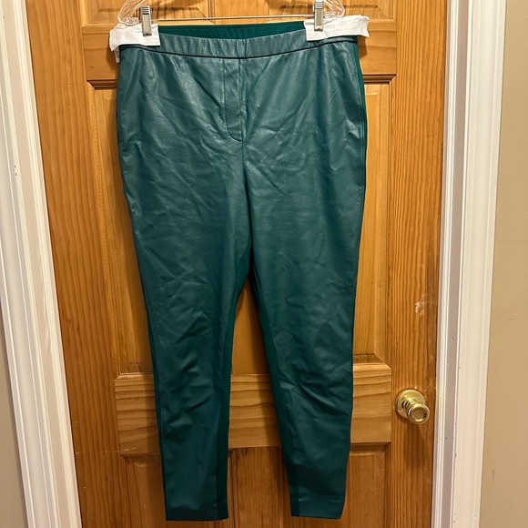 Faux-Leather Front Ponte Leggings in Jasper Size 3 - Picture 2 of 5